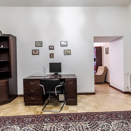 Doroshenka Antique Apartment Lemberg Exterior foto